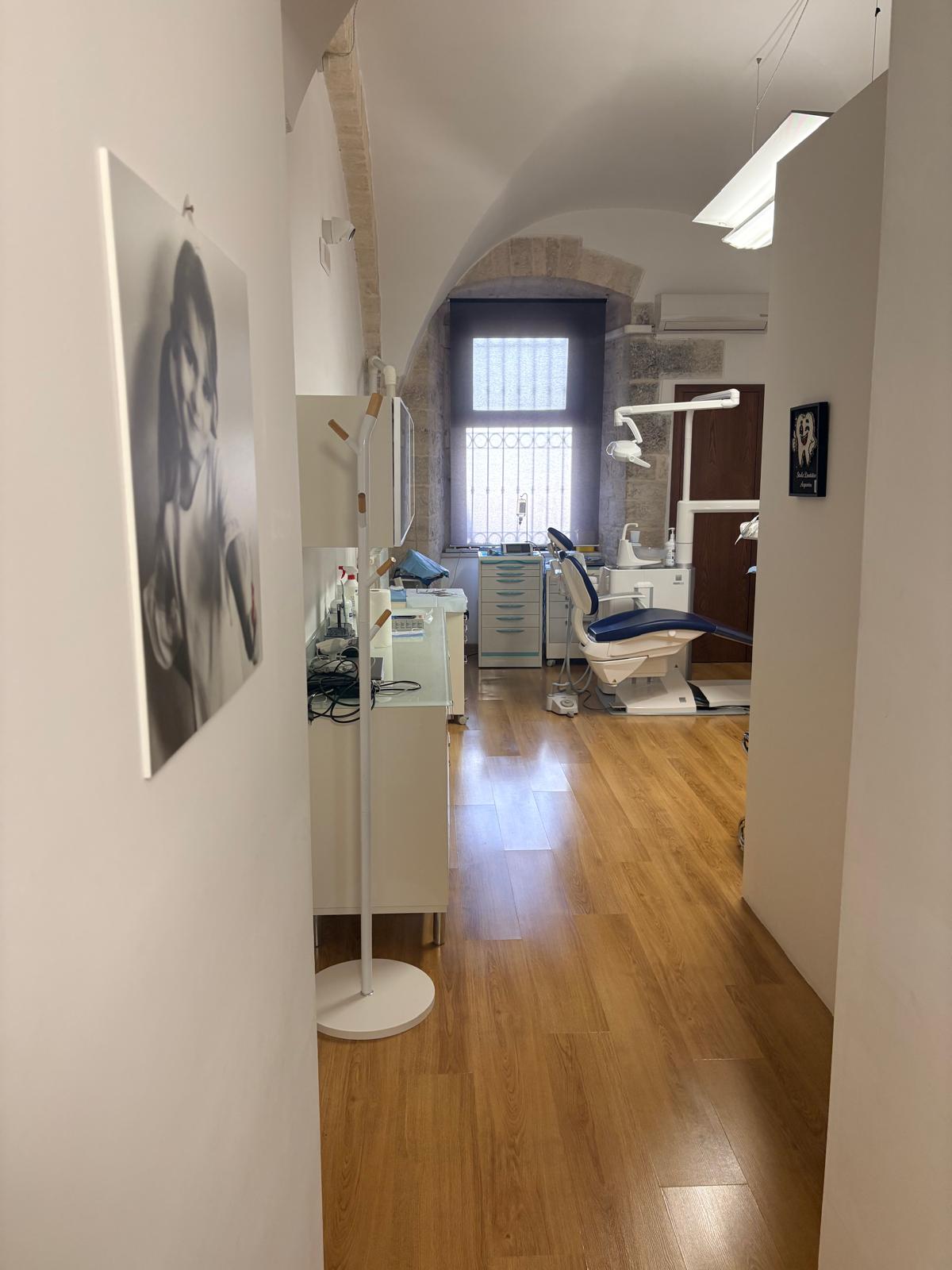 Interni dello Studio Acquaviva ad Acquaviva delle Fonti